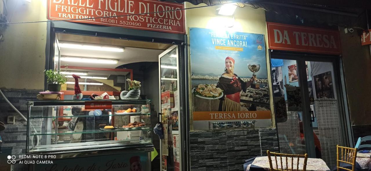Donna Lena Relais Napoli Bed and Breakfast Buitenkant foto