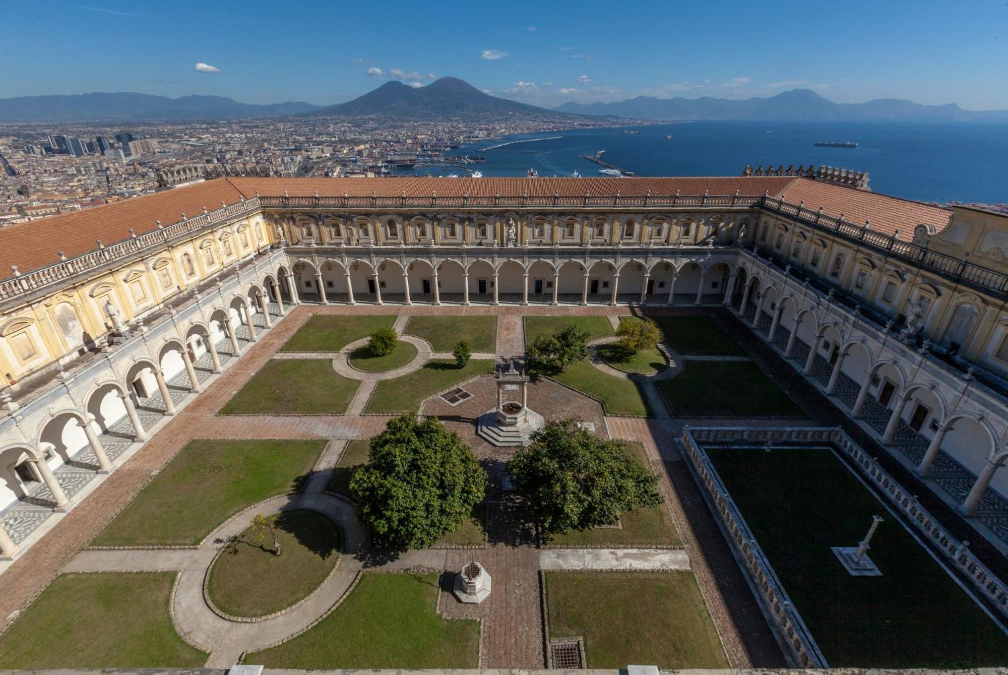 Donna Lena Relais Napoli Bed and Breakfast Buitenkant foto