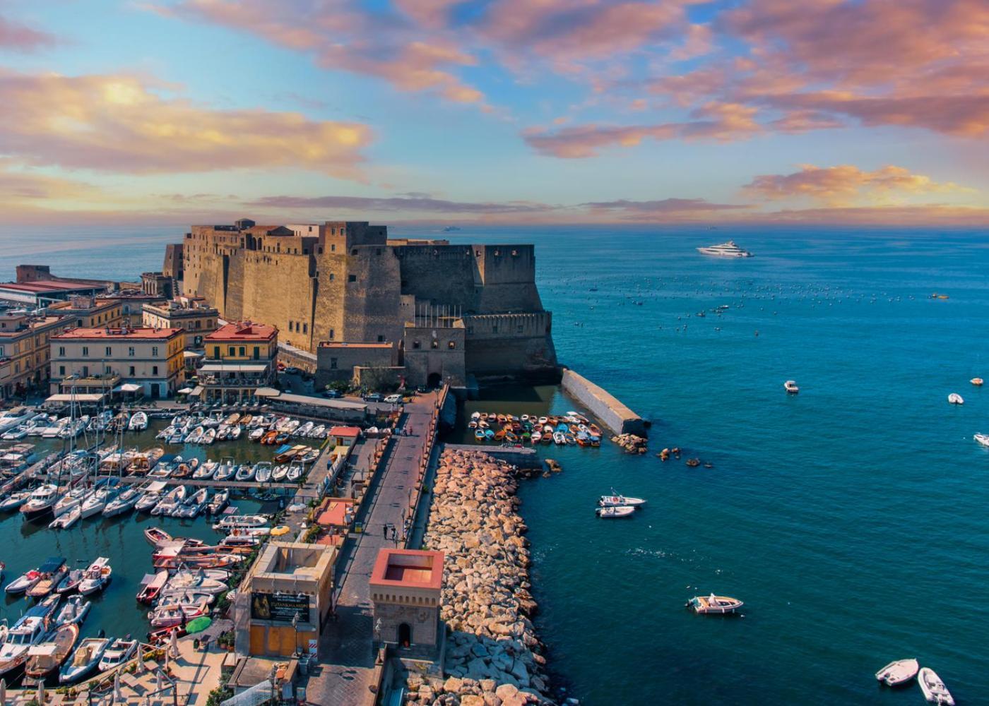 Donna Lena Relais Napoli Bed and Breakfast Buitenkant foto