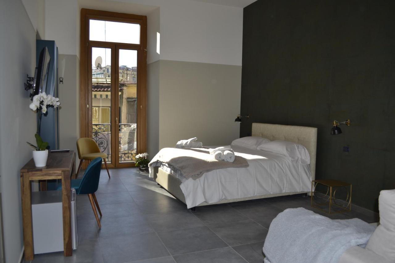 Donna Lena Relais Napoli Bed and Breakfast Buitenkant foto